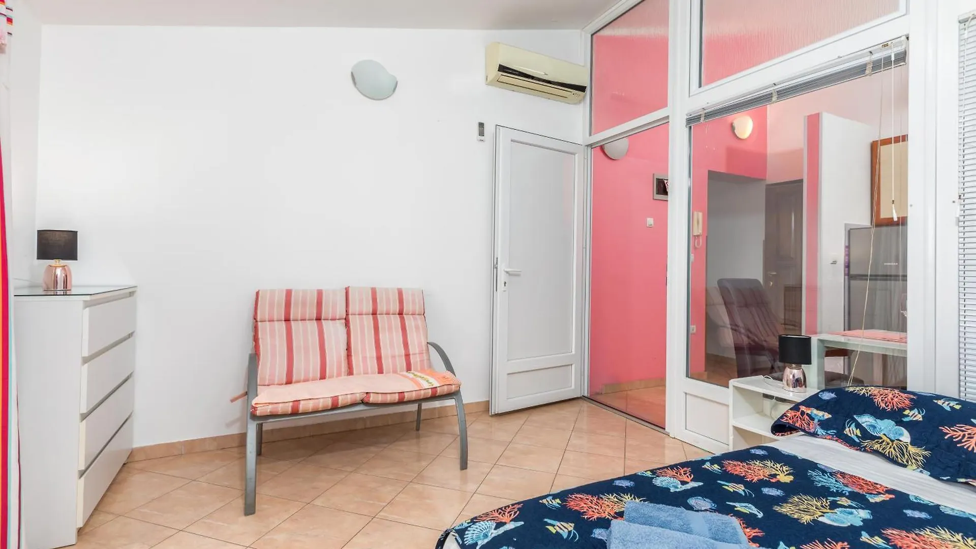 Arcobaleno Apartment Pula 0*,  Croatia